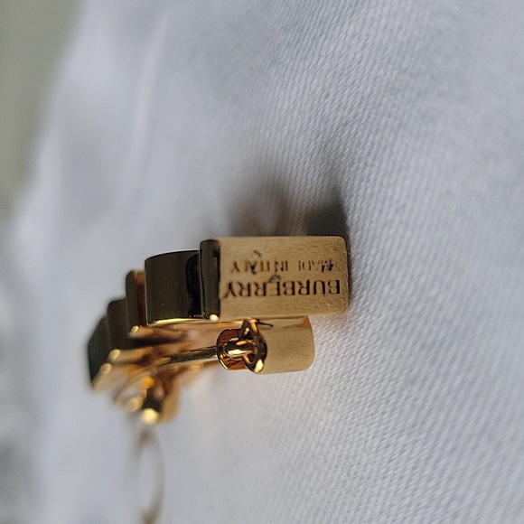 Burberry LOVE Gold Hair Clip